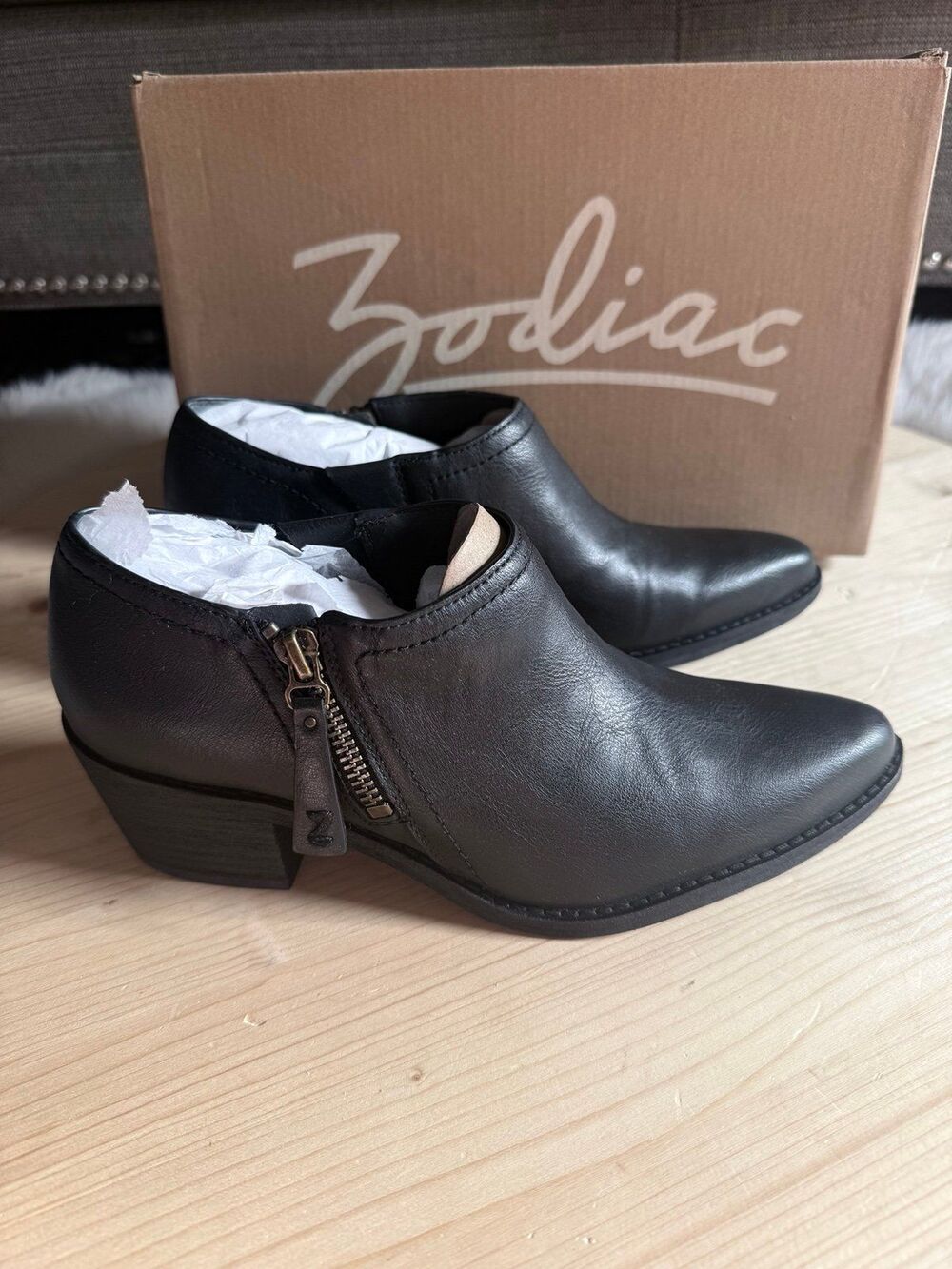 Zodiac Margot Booties Size 6.5